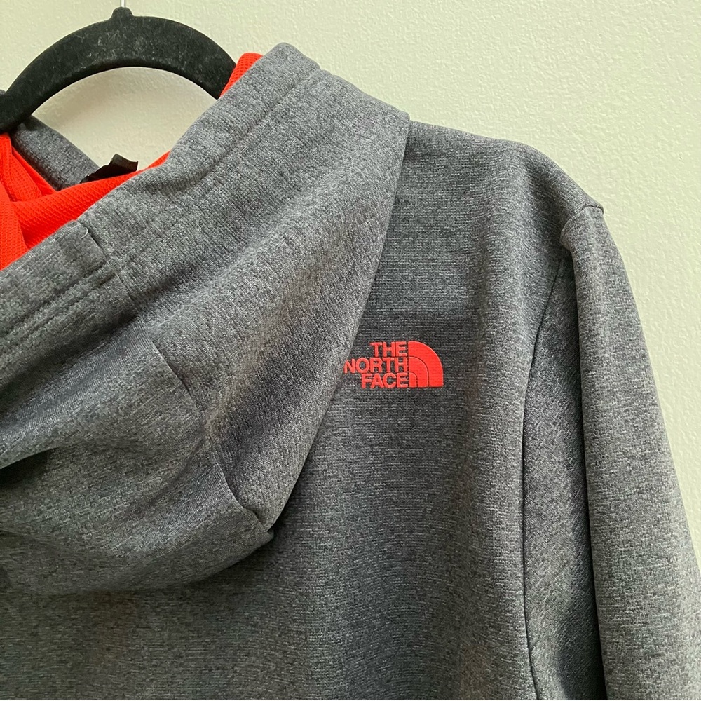 The North Face Half Dome Hoodie Gray Red Men’s  M Pullover Activewear Outdoor - Picture 4 of 11